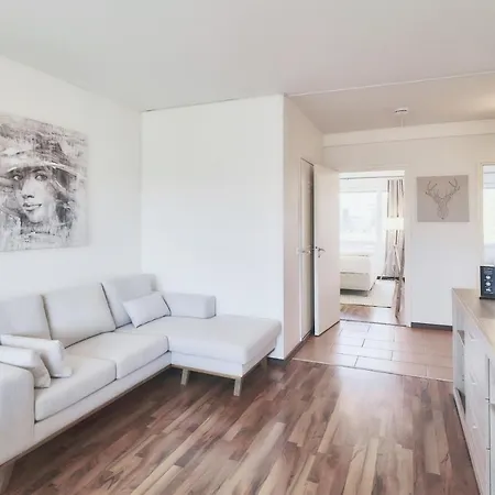Norden Homes Turku 2-Bedroom Nordic Apartment Extérieur photo