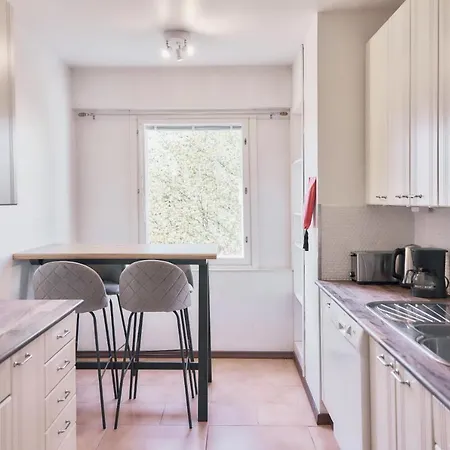Norden Homes Turku 2-Bedroom Nordic Apartment Extérieur photo